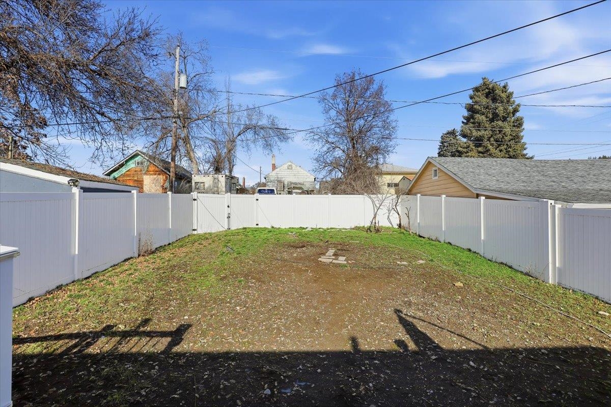 3723 E Fairview Ave - Photo 46