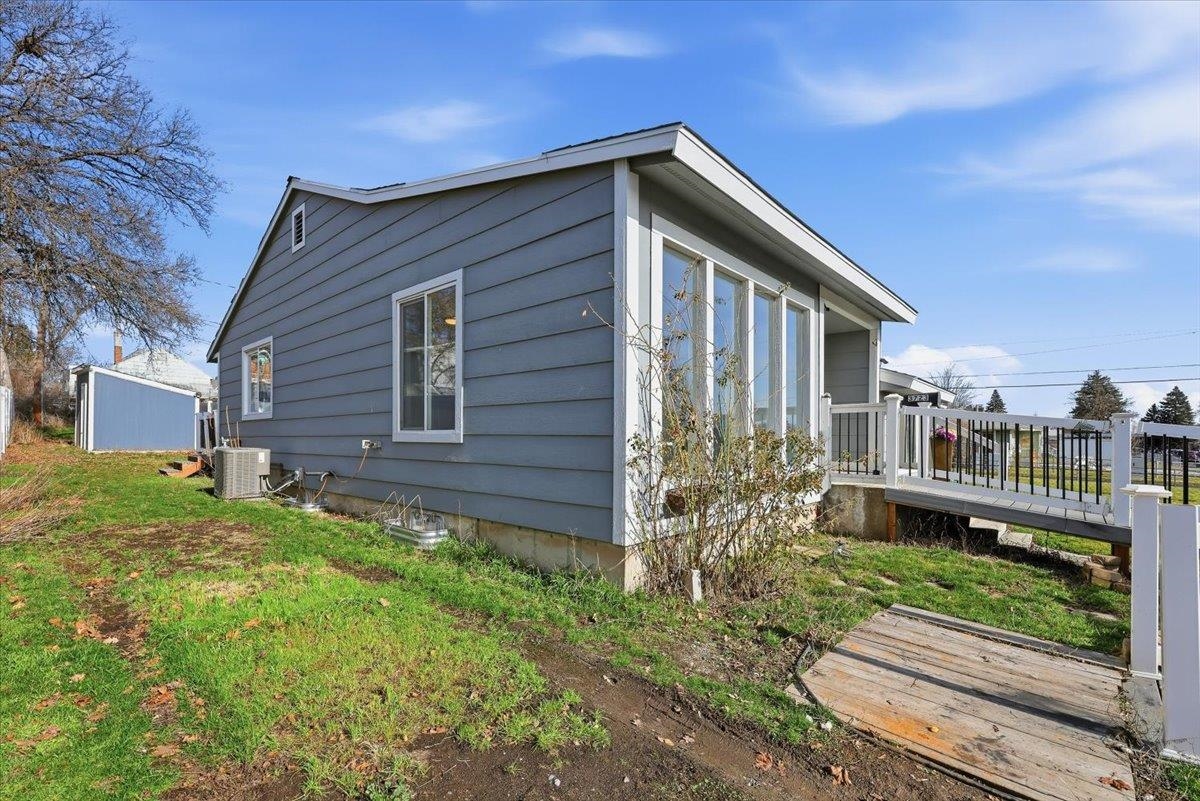 3723 E Fairview Ave - Photo 8