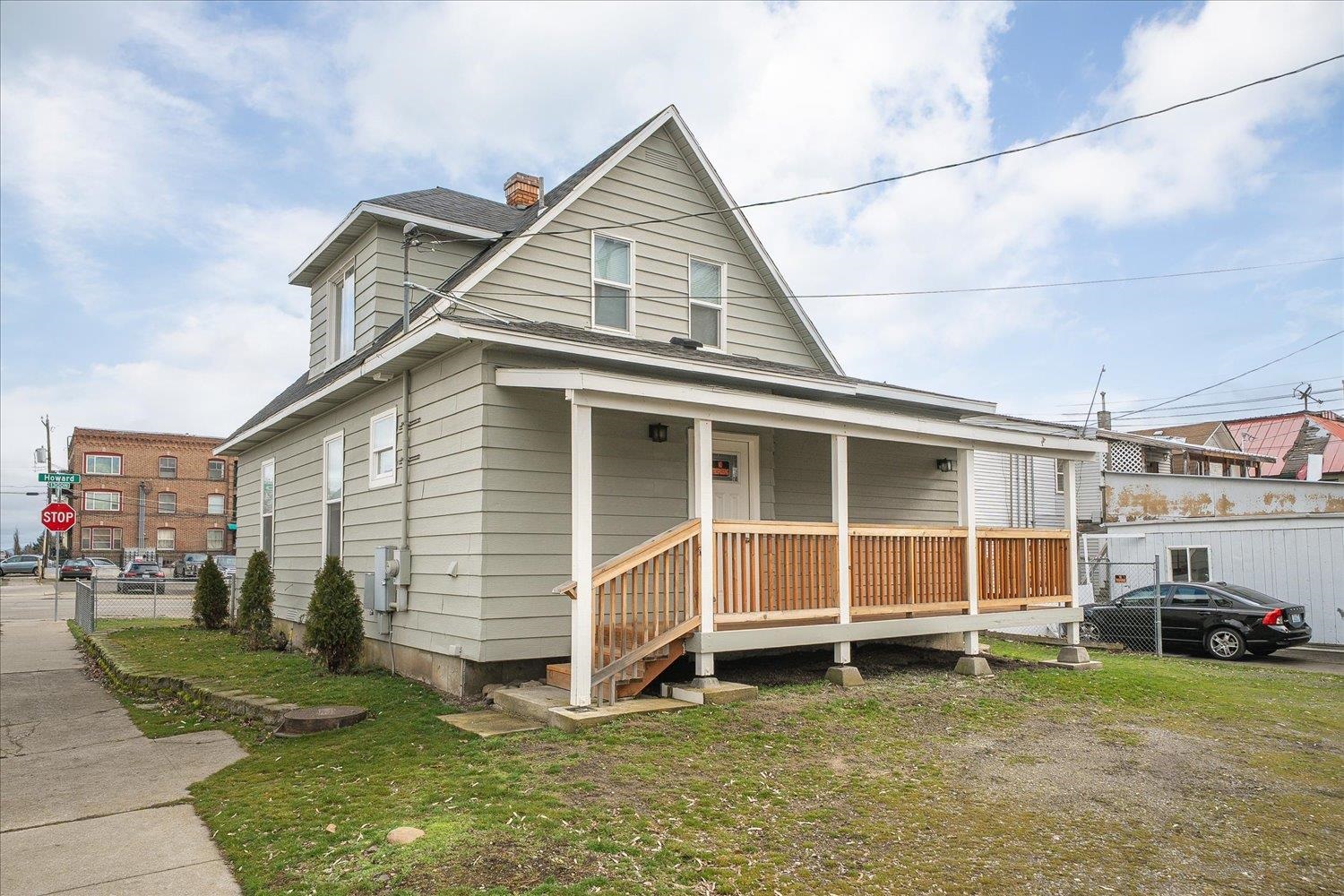 1327 N Howard St - Photo 23