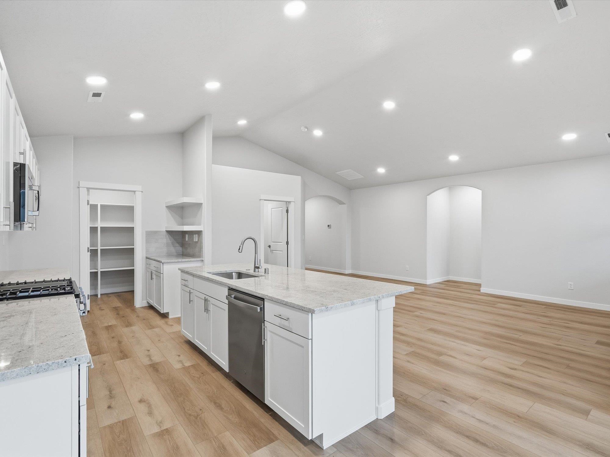 18195 E Barclay Ct - Photo 13