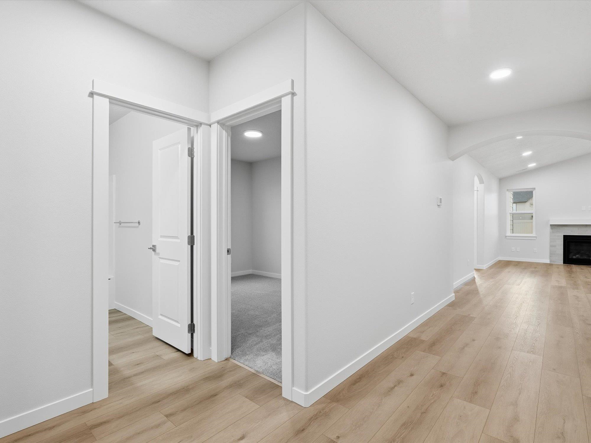 18195 E Barclay Ct - Photo 3