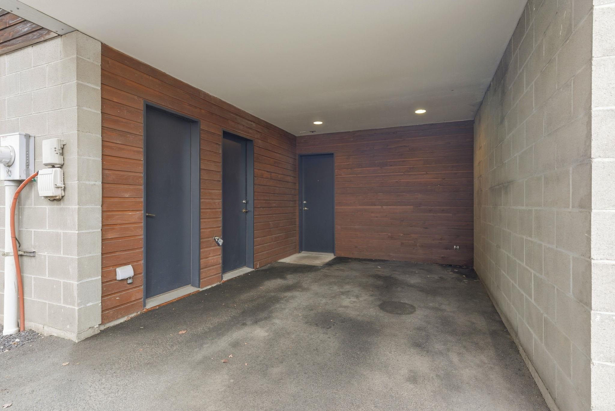 904 E Indiana Ave - Photo 30