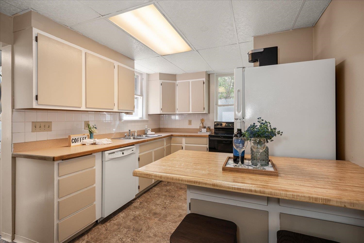 1009 W 14th Ave - Photo 11