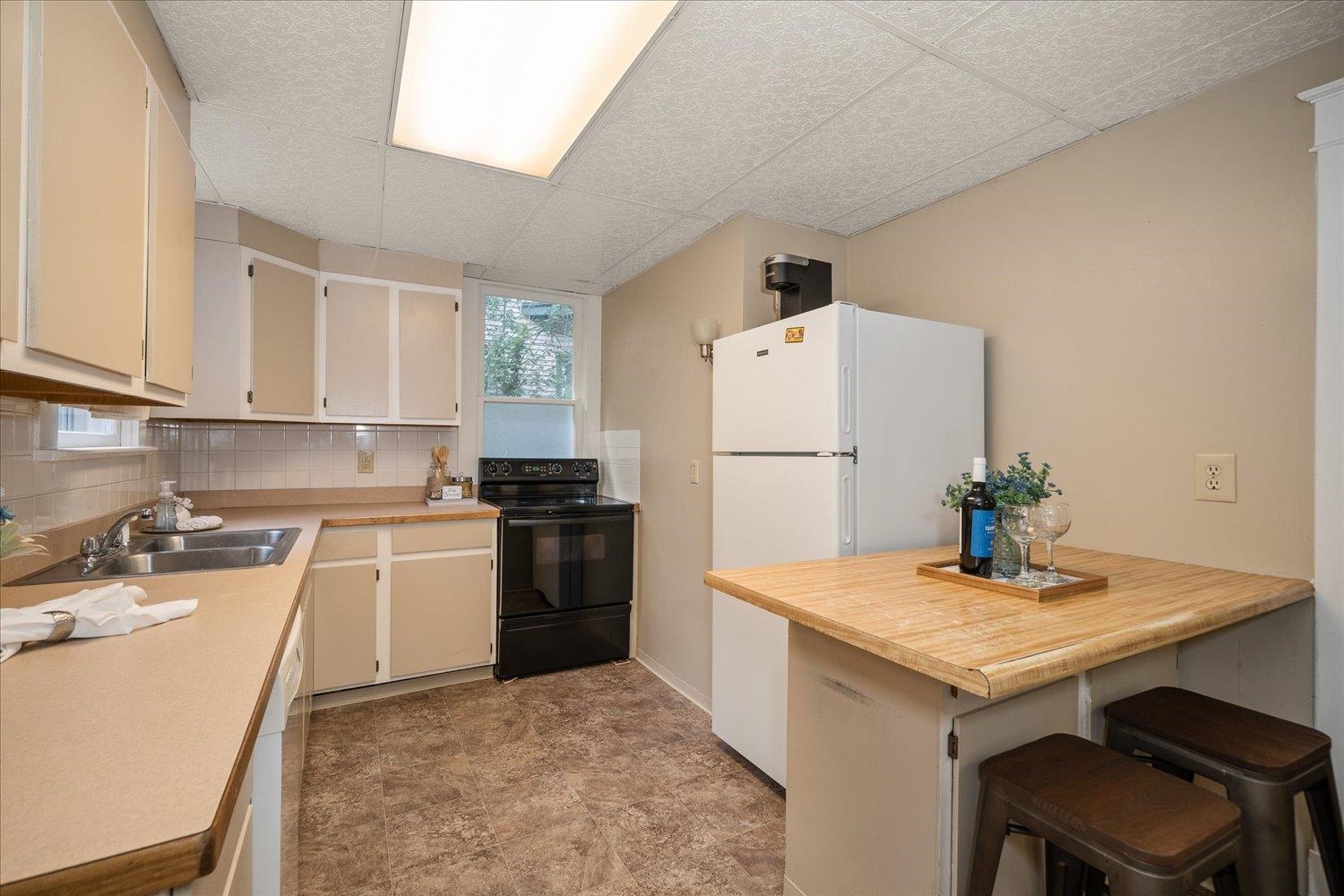 1009 W 14th Ave - Photo 10