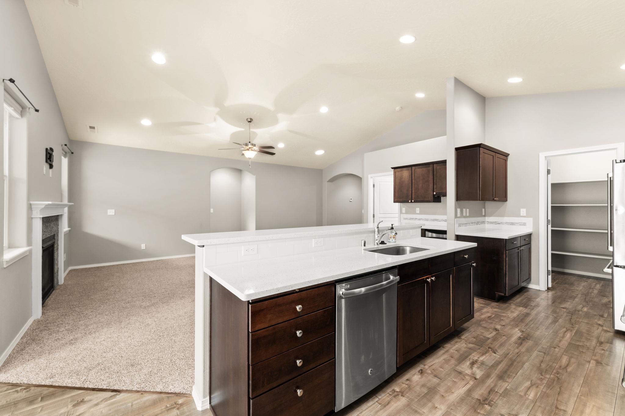 7312 E 13th Ct - Photo 12