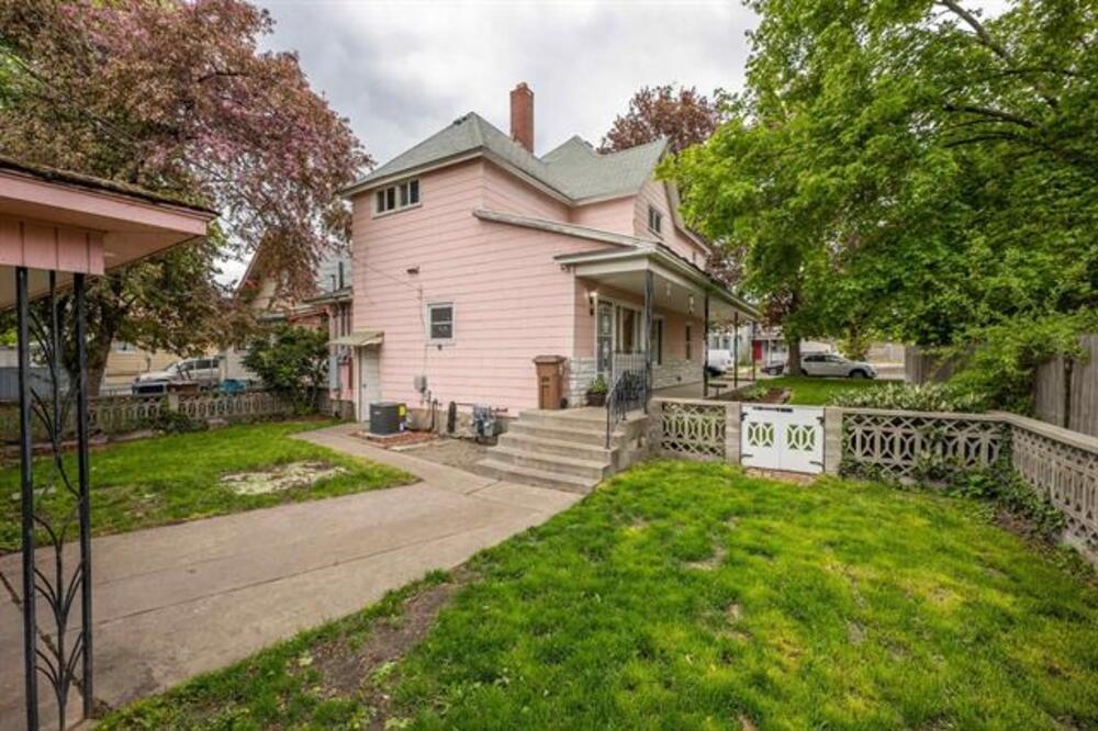 1813 W MISSION Ave - Photo 23