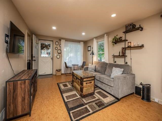 1813 W MISSION Ave - Photo 6