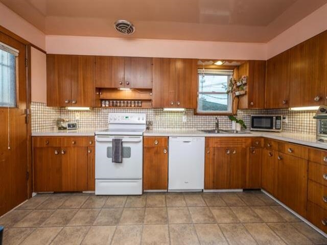 1813 W MISSION Ave - Photo 8