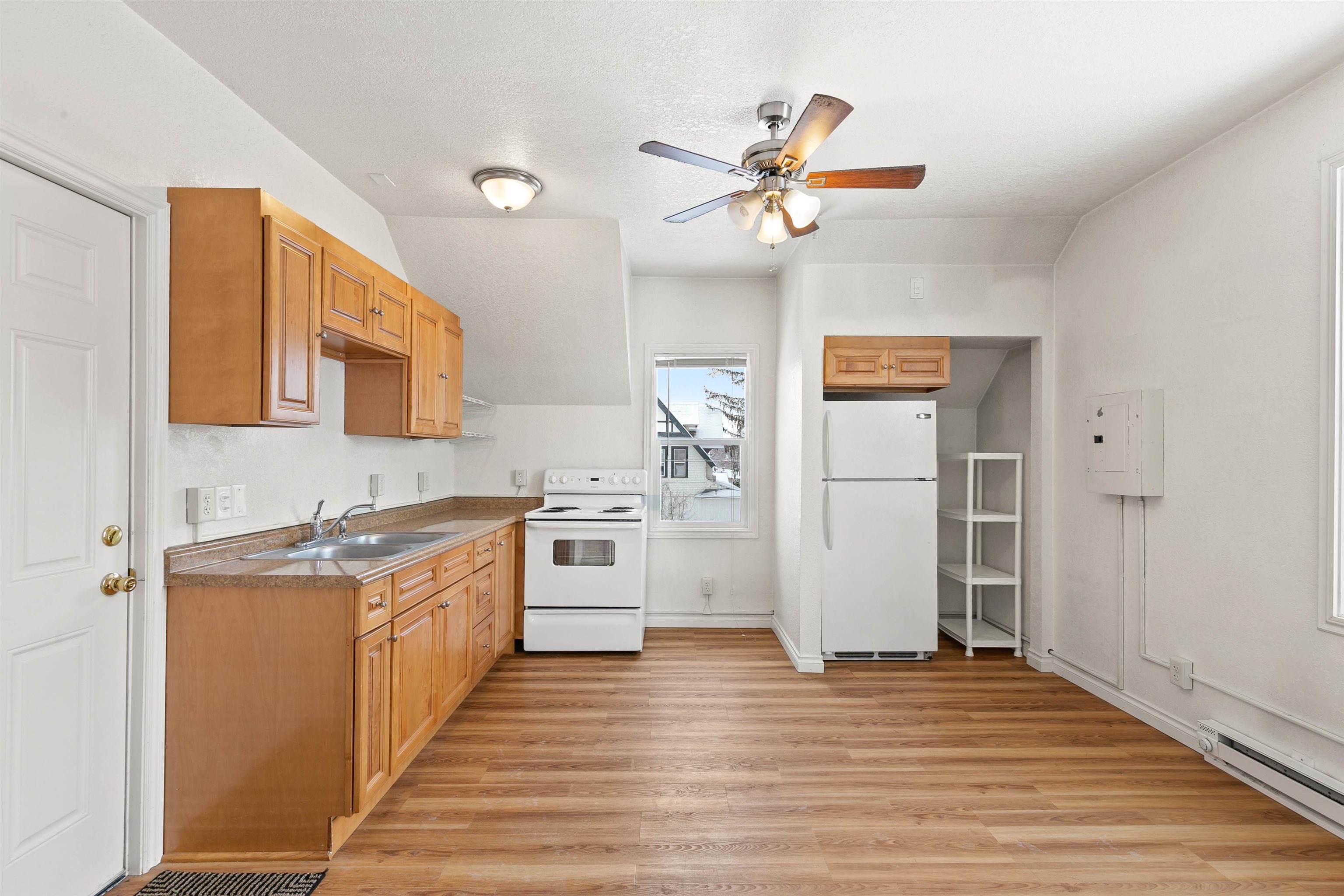 902 W Mansfield Ave - Photo 19
