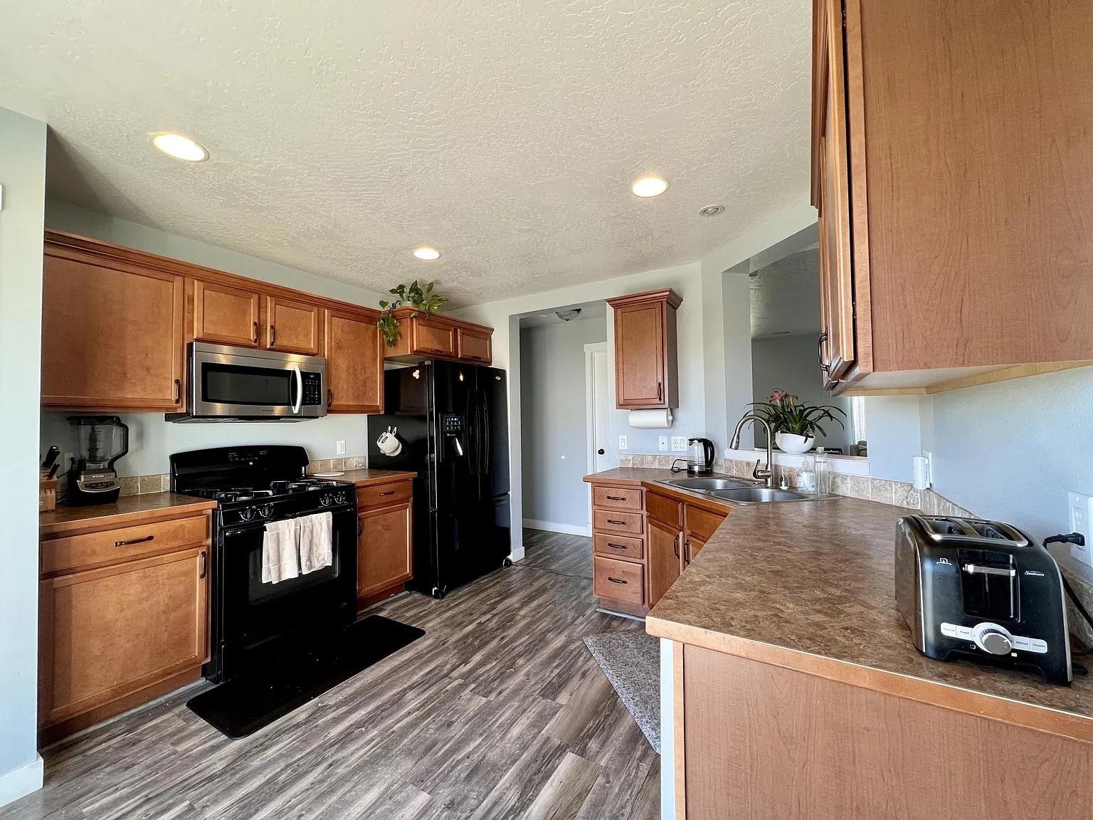 9726 W January Dr - Photo 7