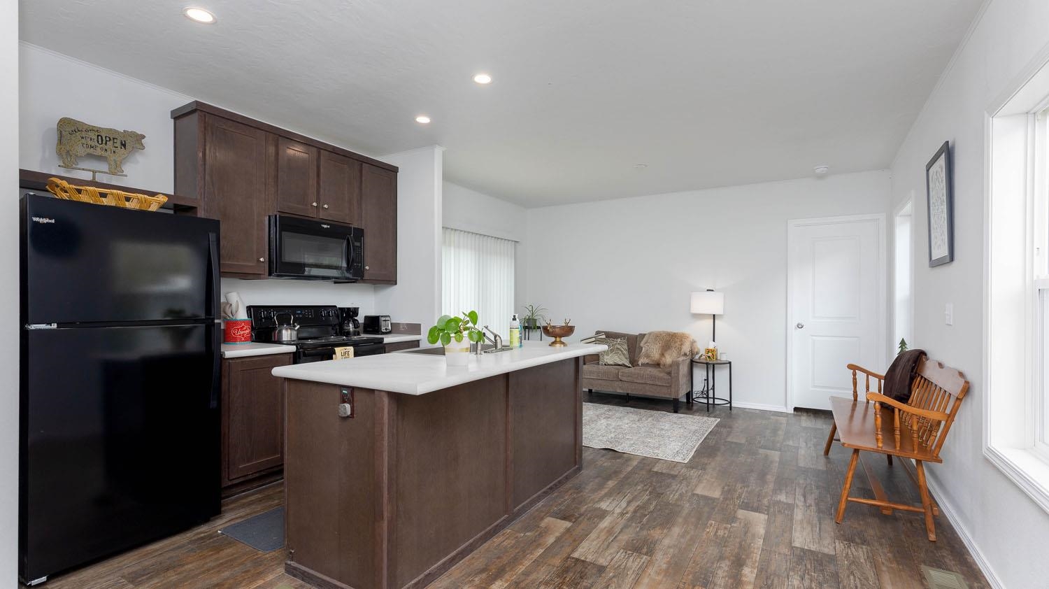 4440 Northport Waneta Rd - Photo 4
