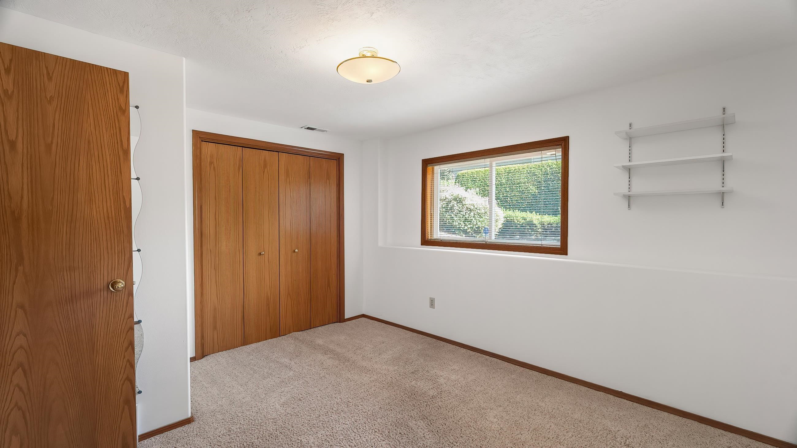 1220 E Brierwood Dr - Photo 24