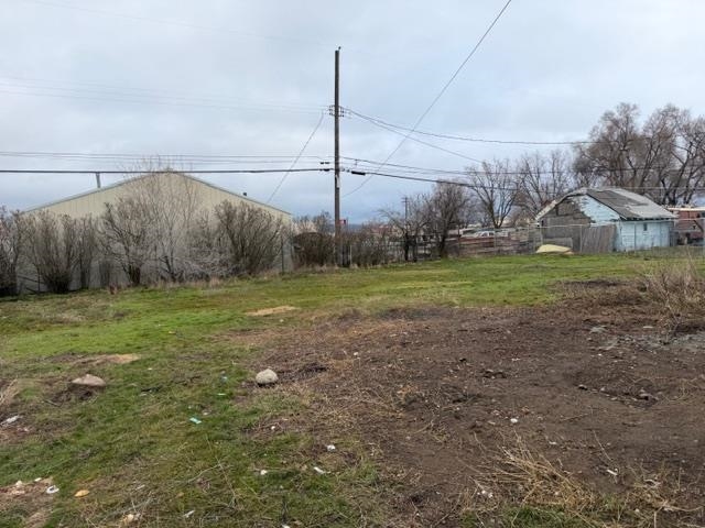 4609 E 2nd Ave - Photo 17