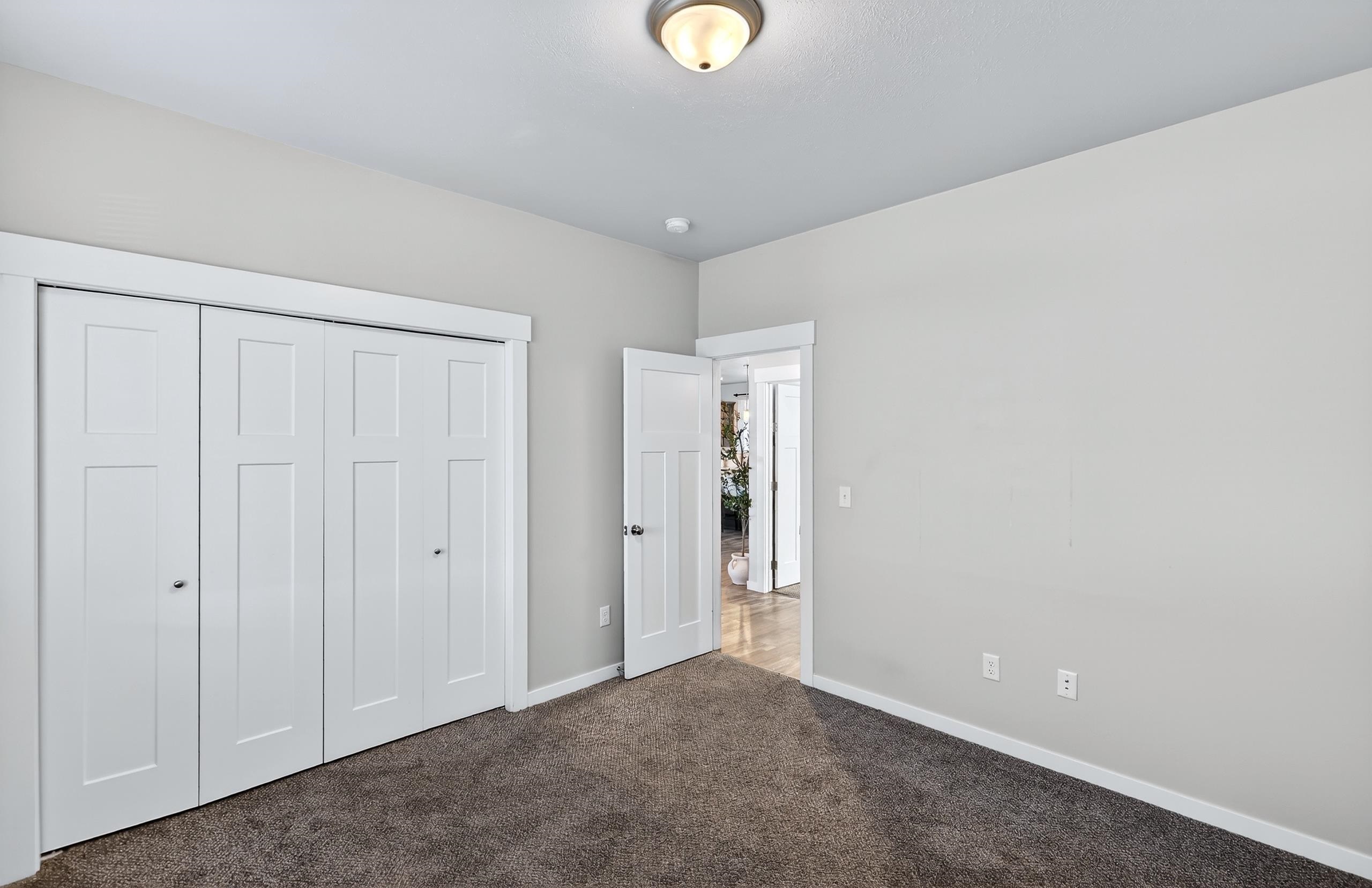 3922 N Maple St - Photo 25