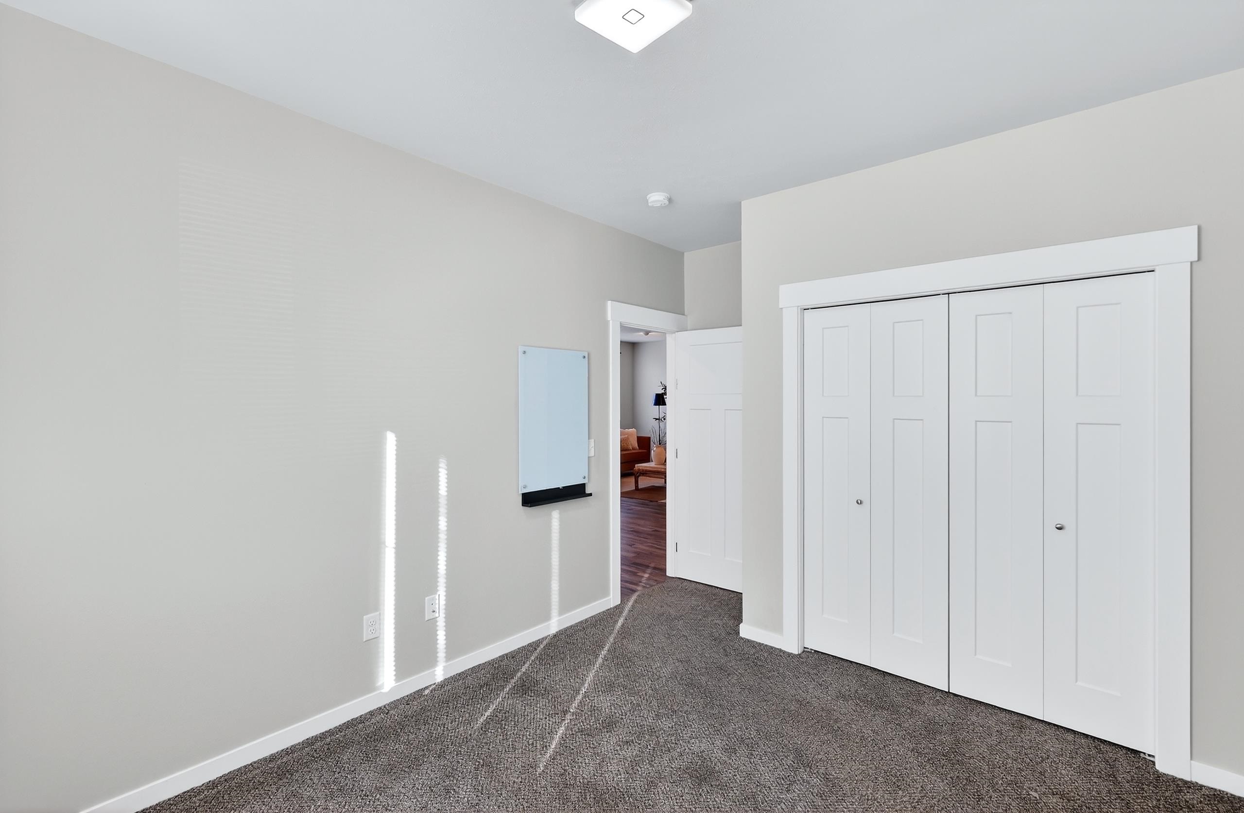 3922 N Maple St - Photo 31
