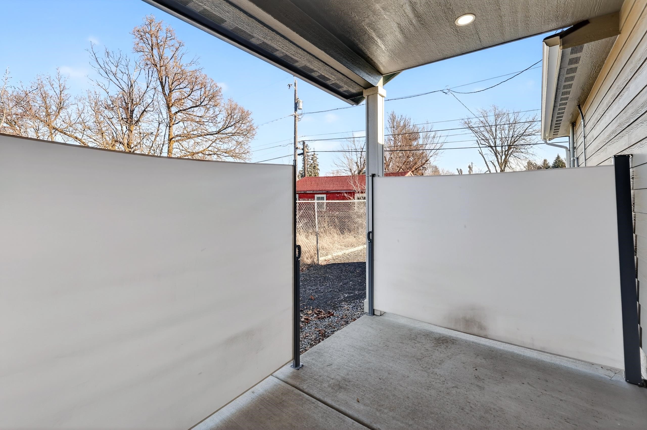 3922 N Maple St - Photo 32