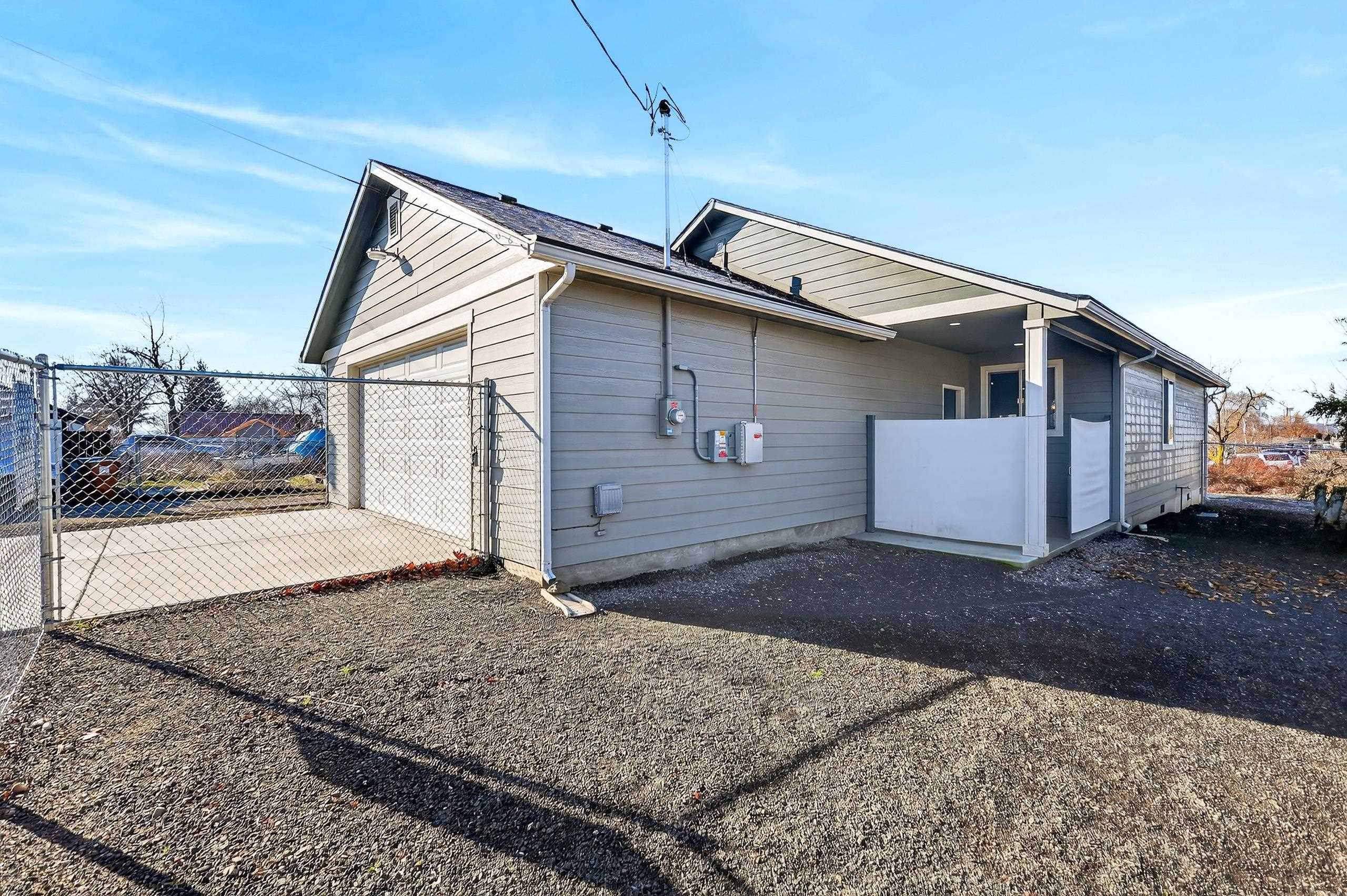 3922 N Maple St - Photo 34