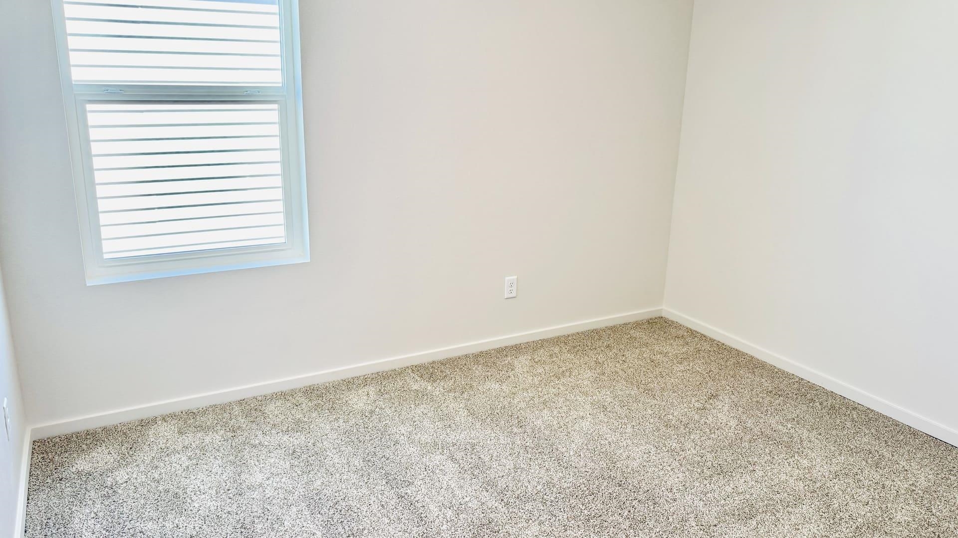 919 E L St - Photo 15
