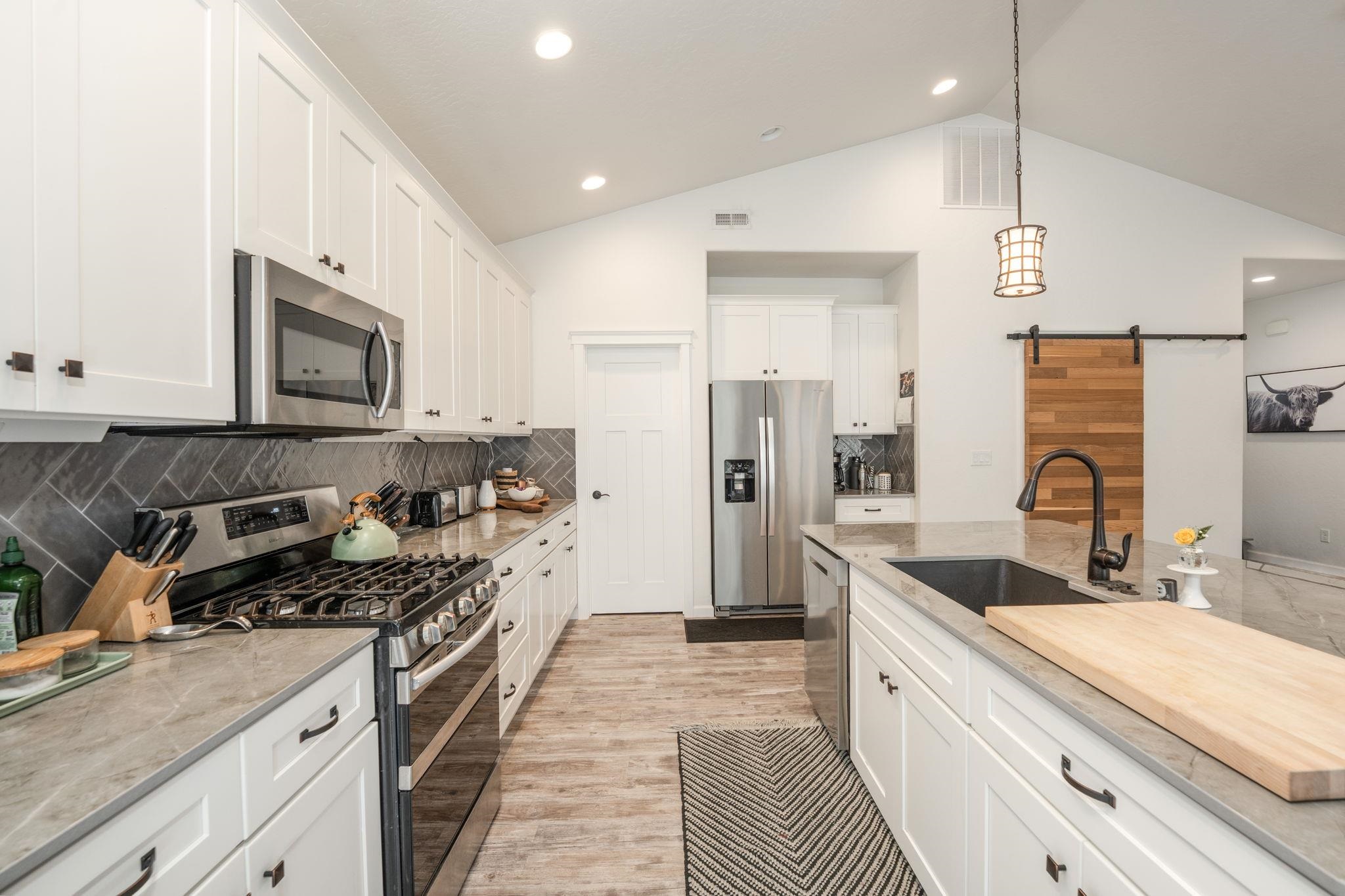 2717 Seabiscuit Dr - Photo 8