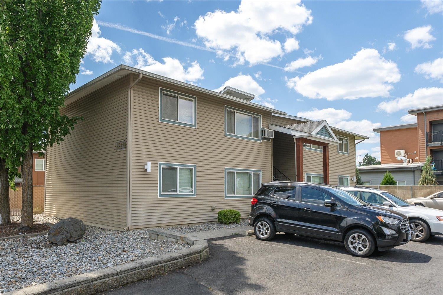 6229 N Regal St - Photo 3