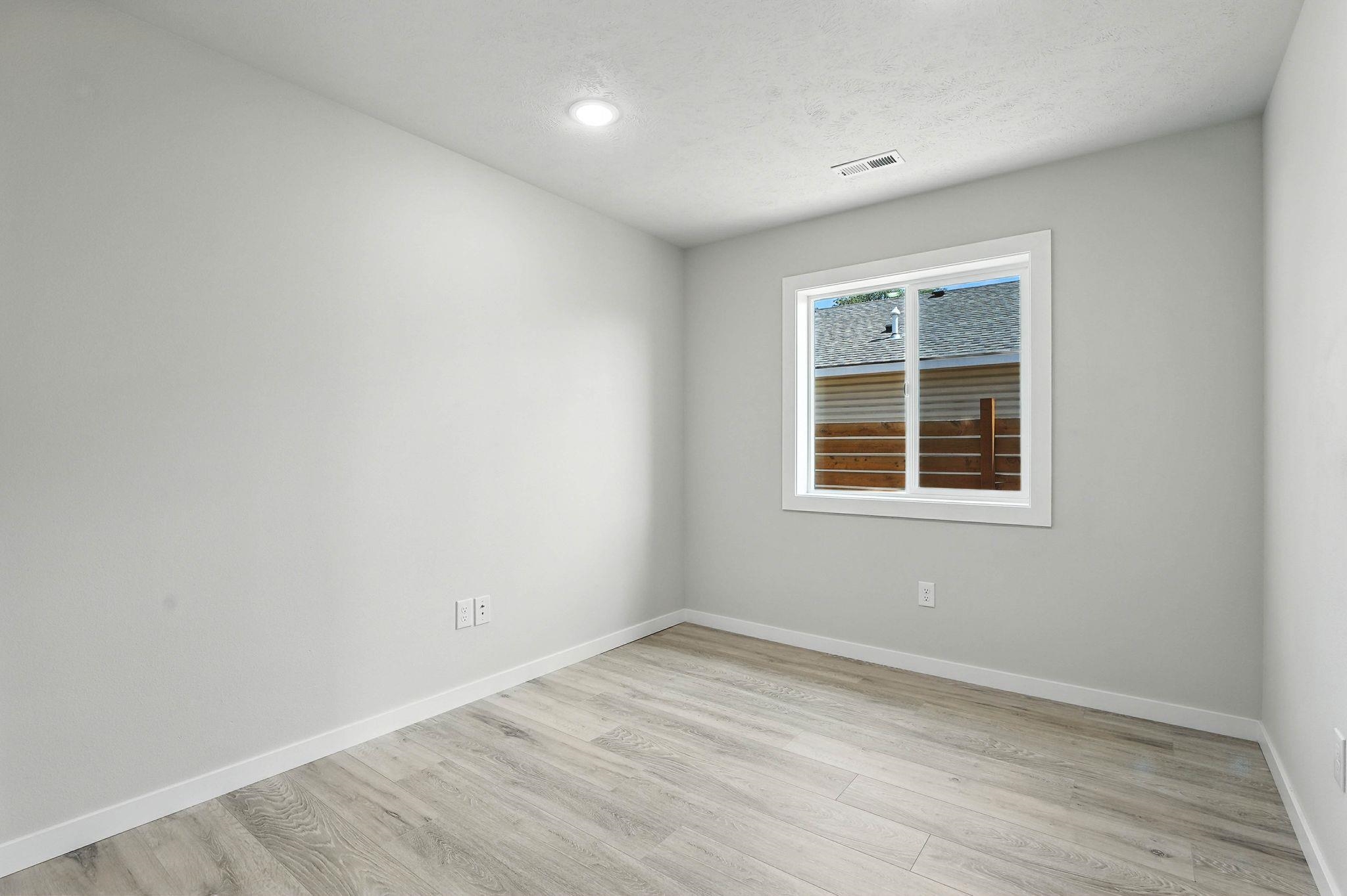4720 E Frederick Ave - Photo 19