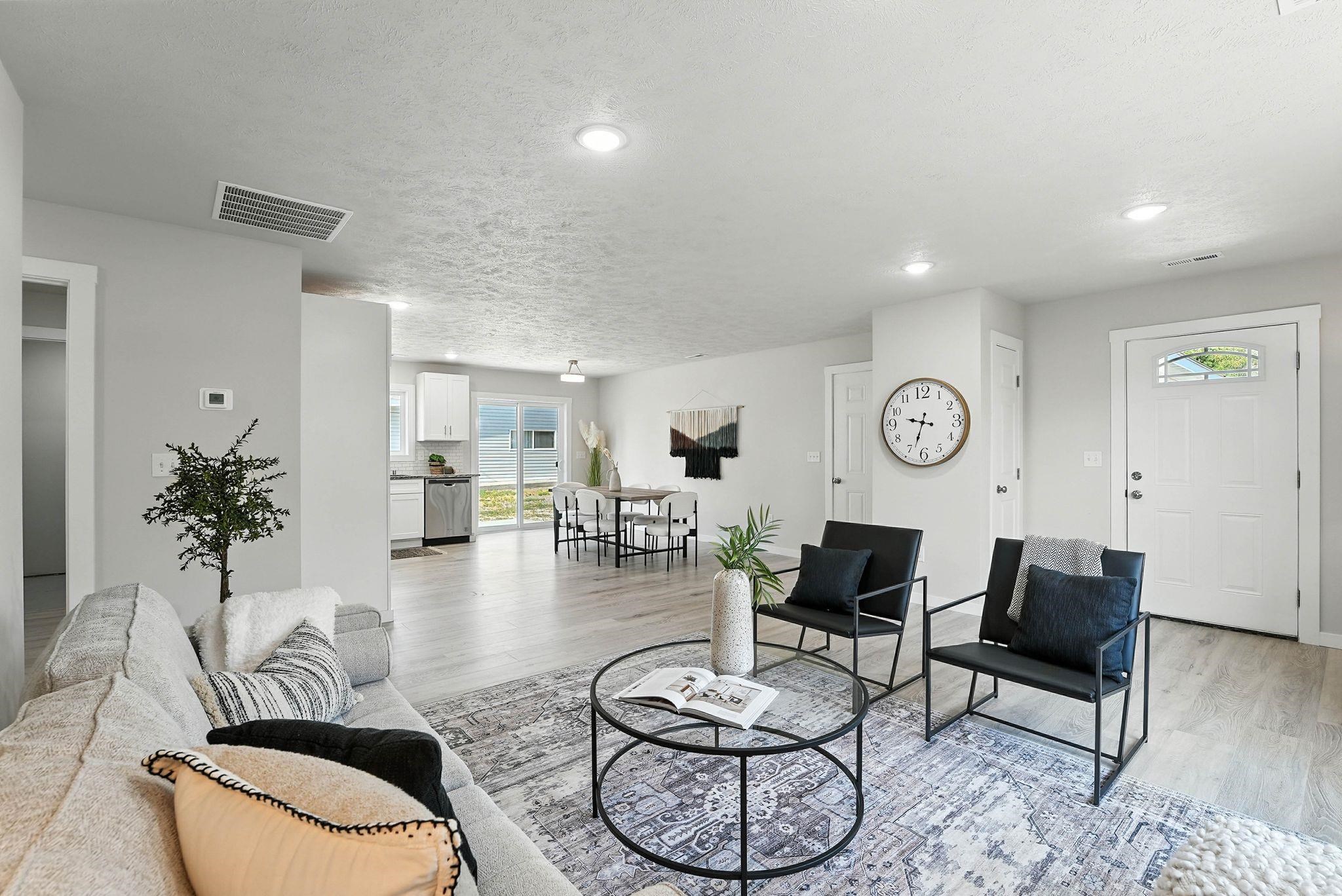 4720 E Frederick Ave - Photo 6