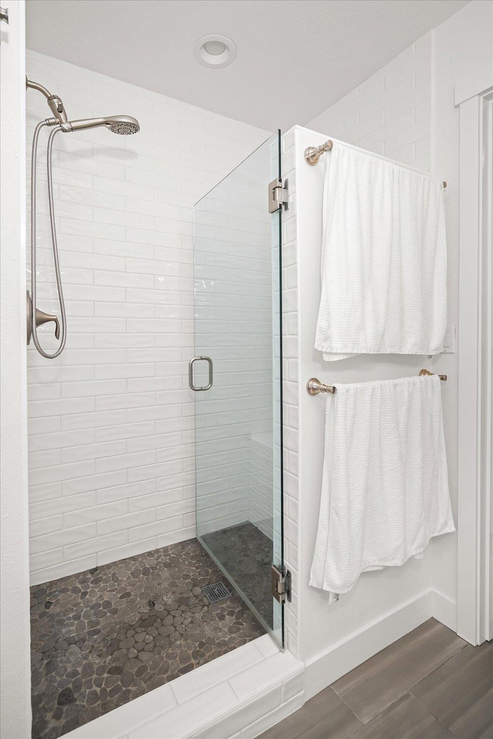 24960 E Pine Point Ct - Photo 4