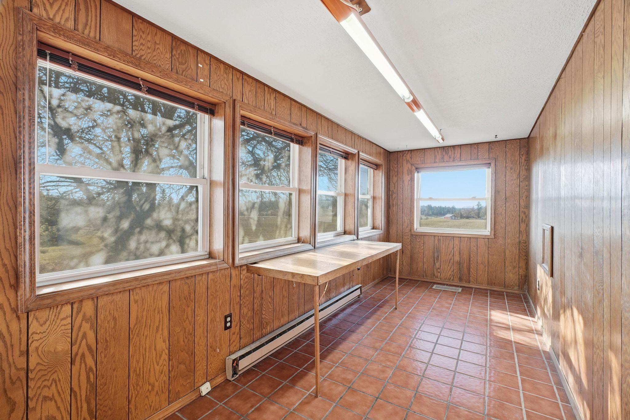 10001 E Bigelow Gulch Rd - Photo 13