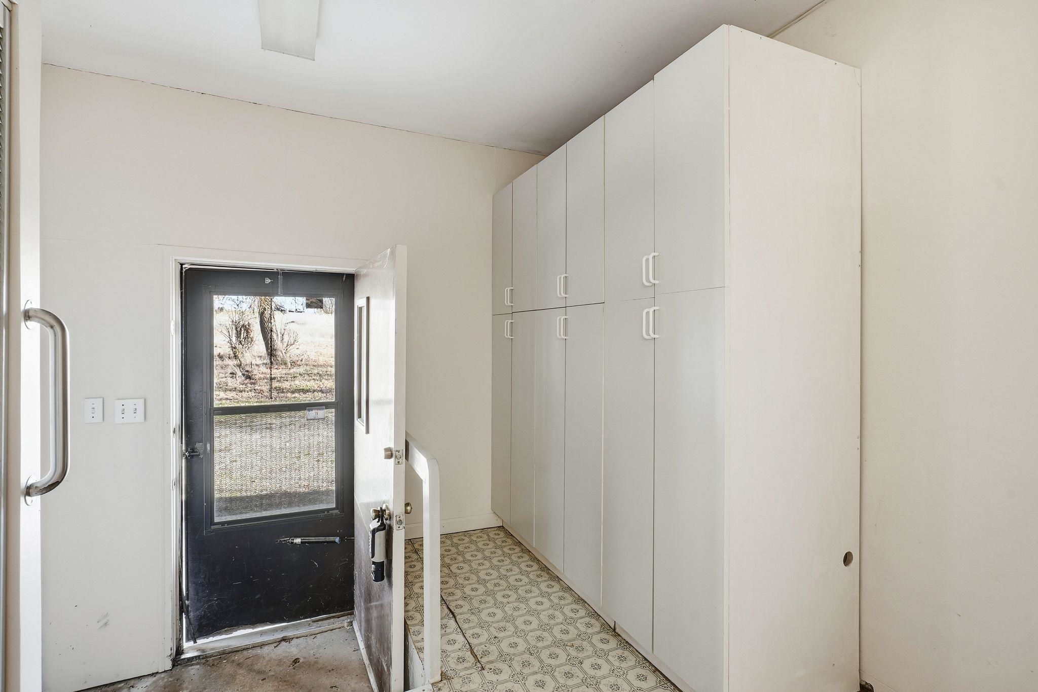 10001 E Bigelow Gulch Rd - Photo 20