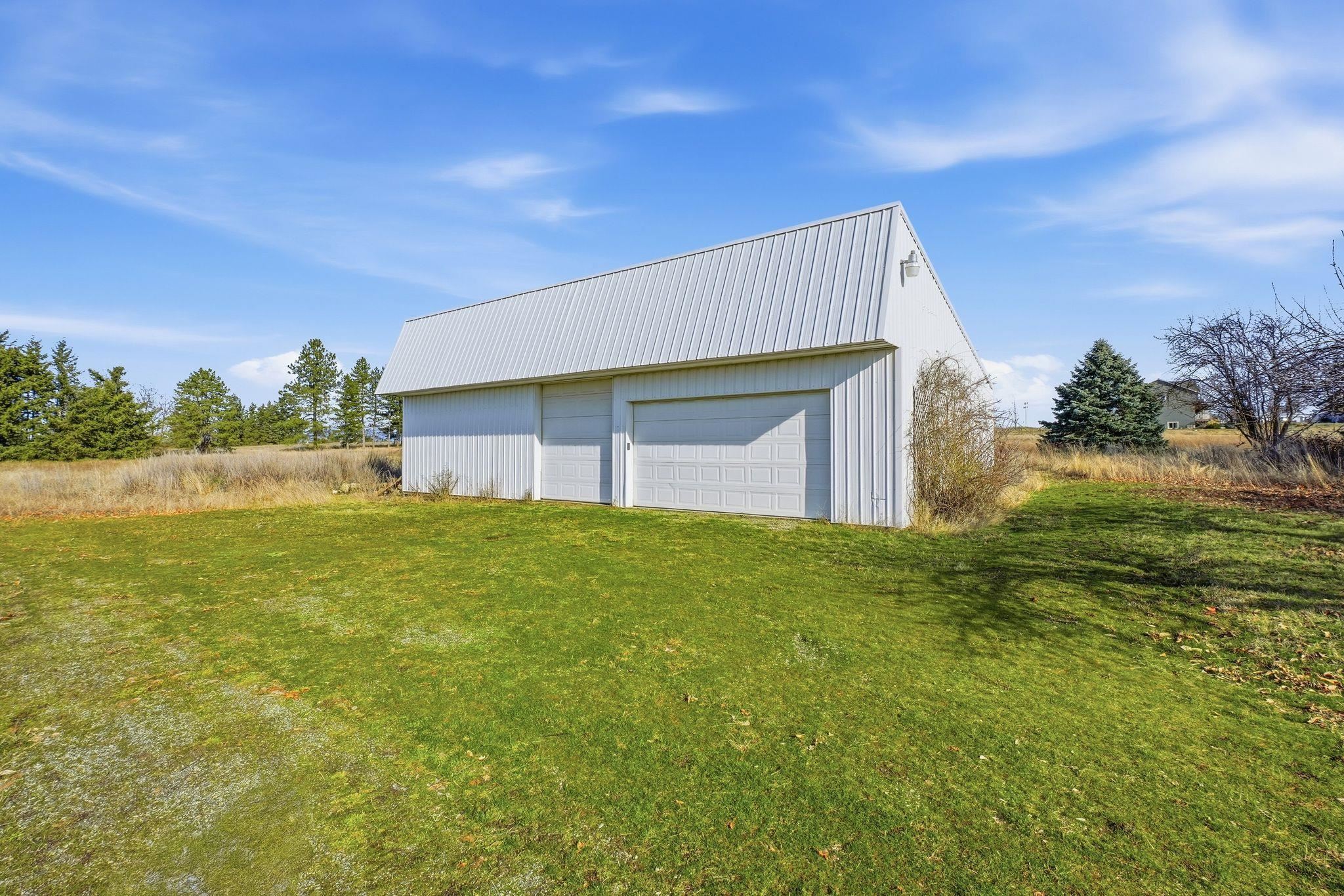 10001 E Bigelow Gulch Rd - Photo 29