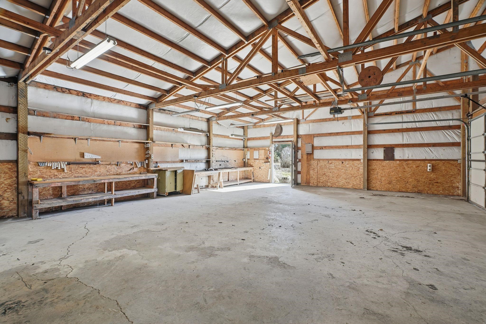 10001 E Bigelow Gulch Rd - Photo 31
