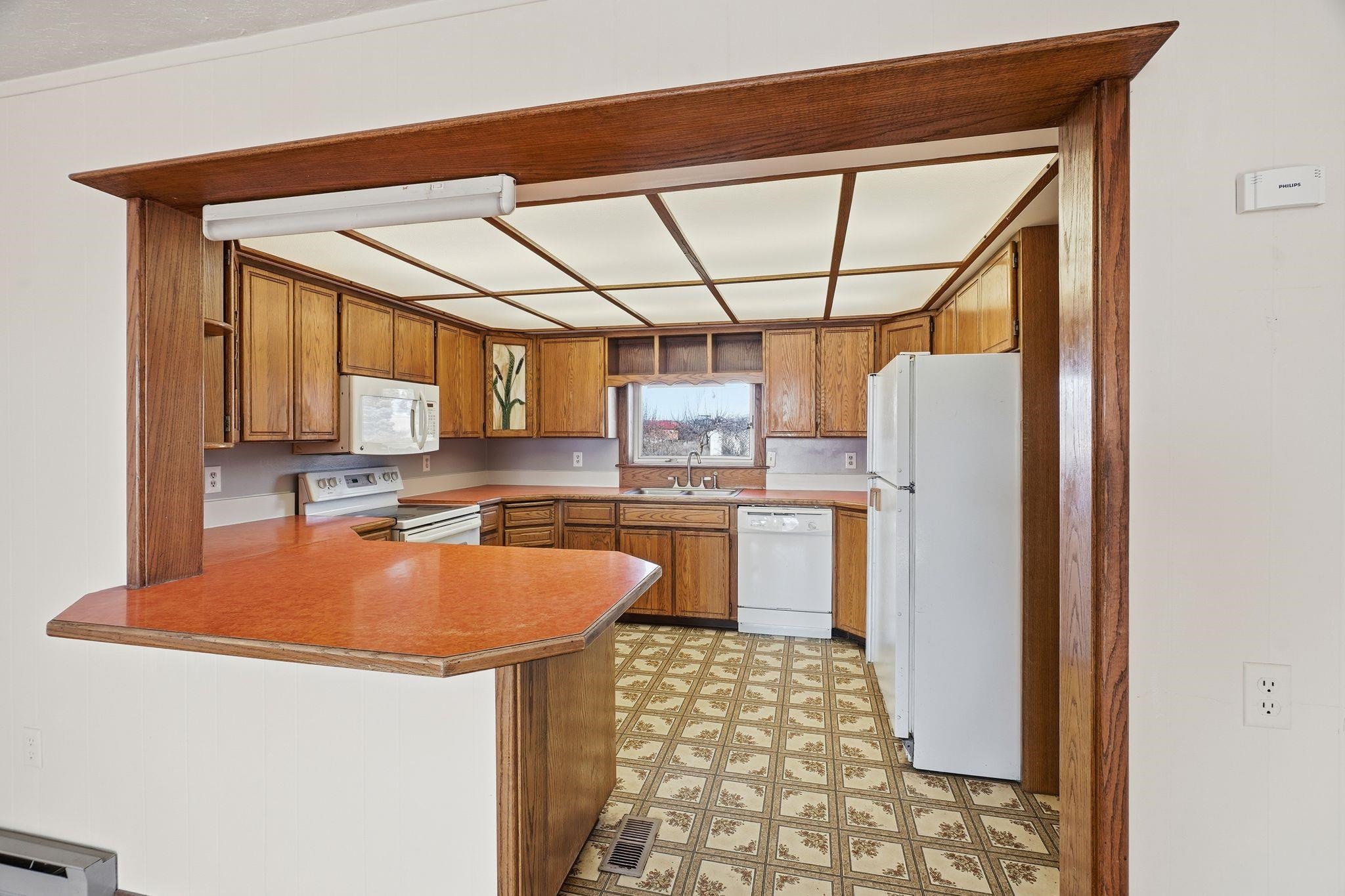 10001 E Bigelow Gulch Rd - Photo 9