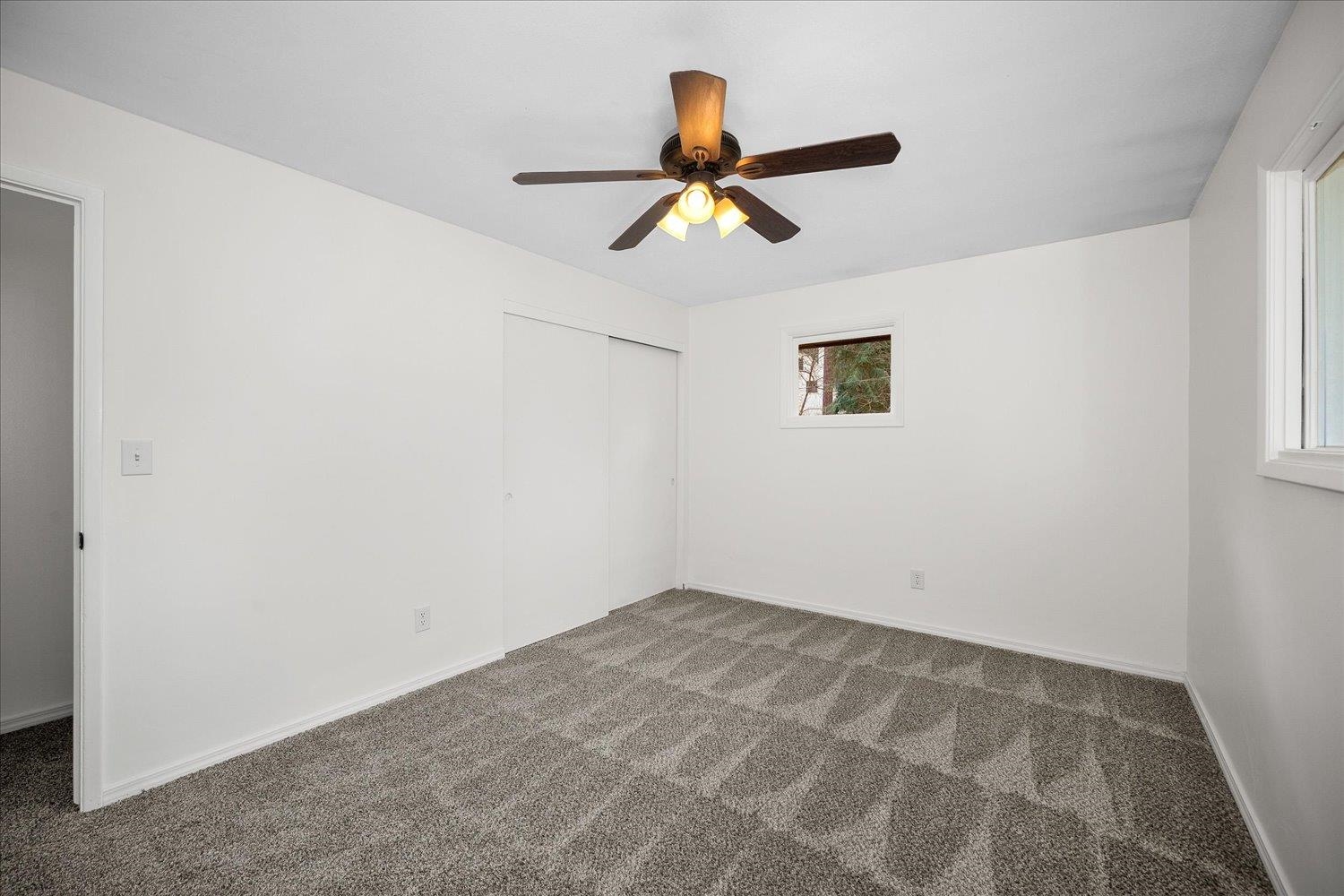 1307 S Crestline St - Photo 21