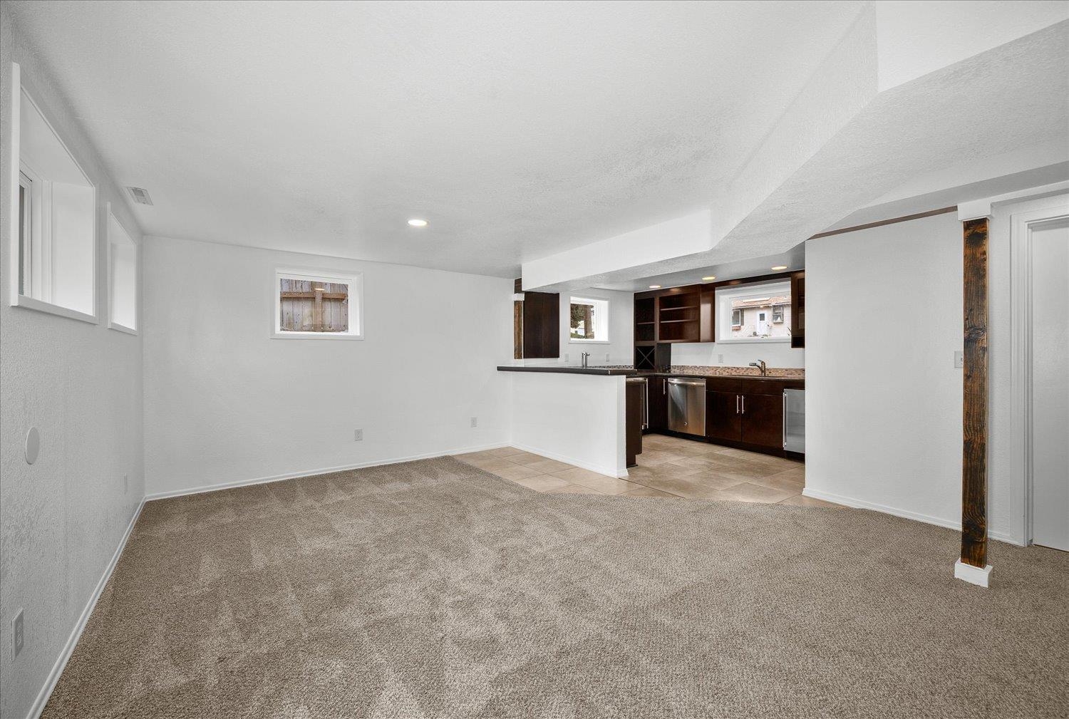 1307 S Crestline St - Photo 28