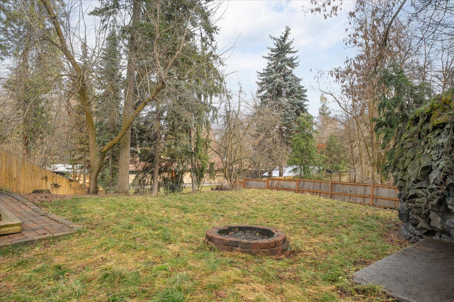 1307 S Crestline St - Photo 36