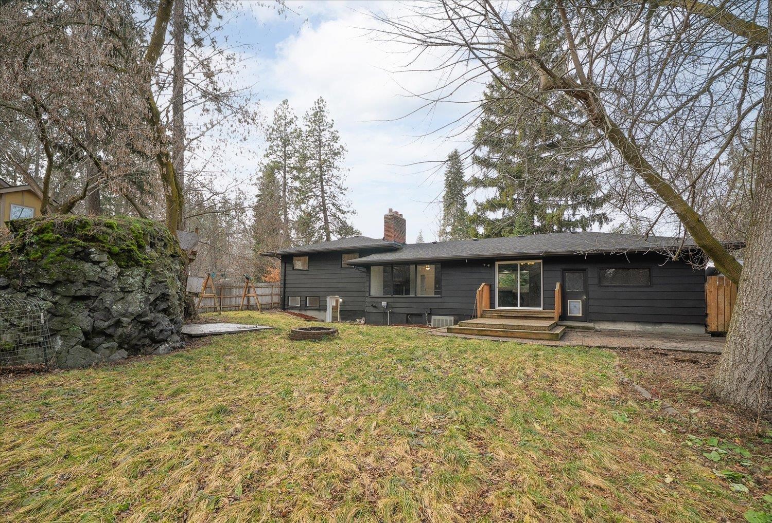 1307 S Crestline St - Photo 38