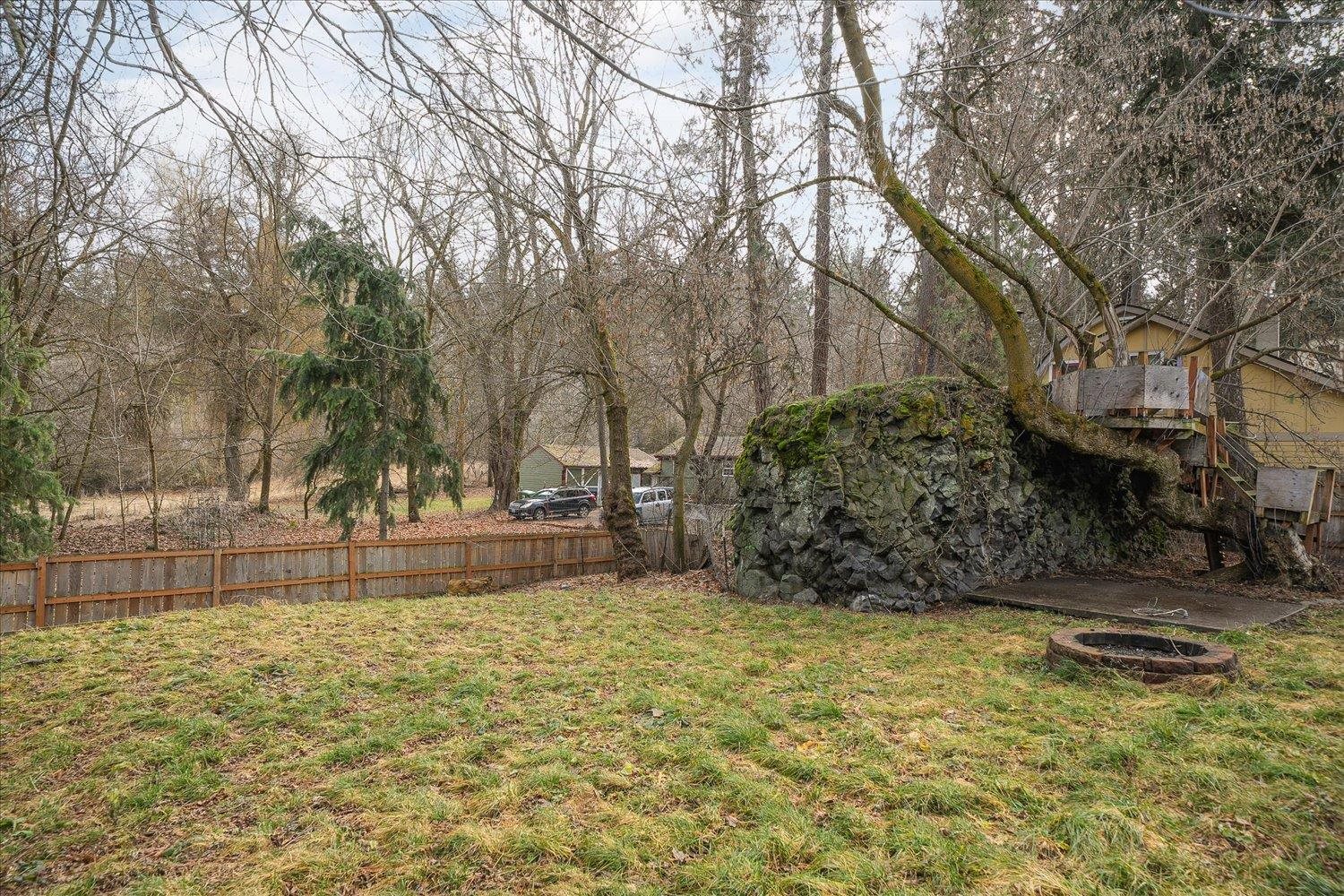 1307 S Crestline St - Photo 39