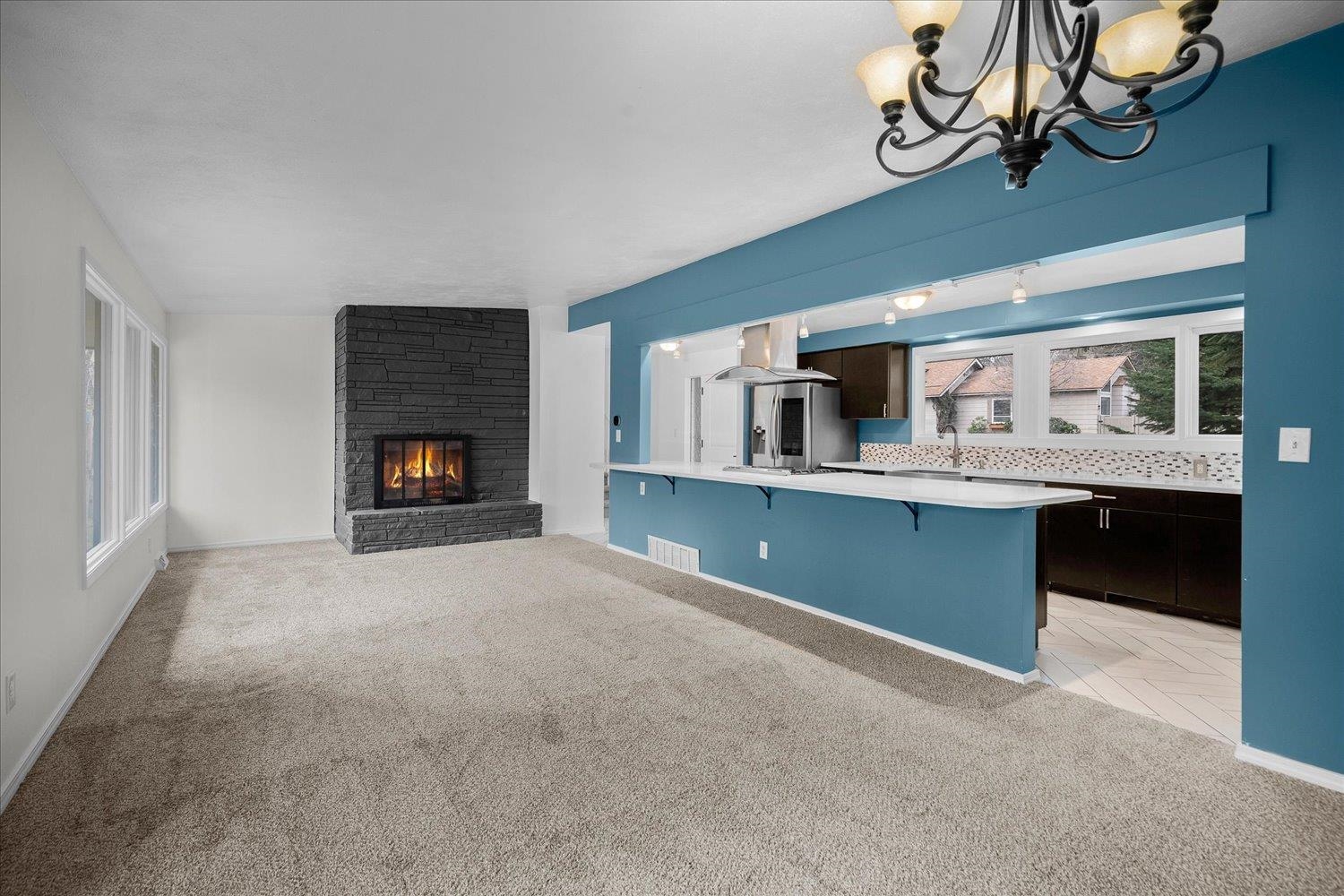 1307 S Crestline St - Photo 5