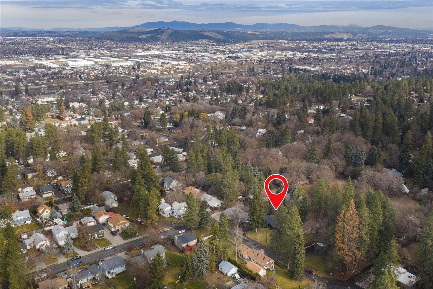 1307 S Crestline St - Photo 44