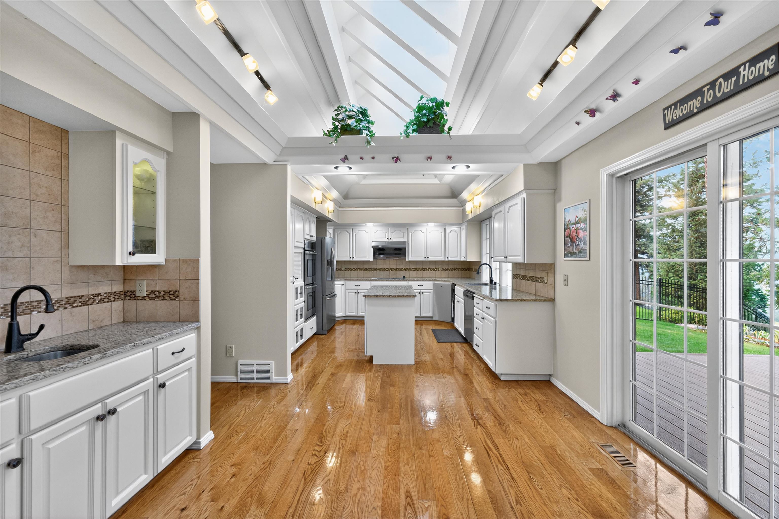 13123 N Howard Ln - Photo 19