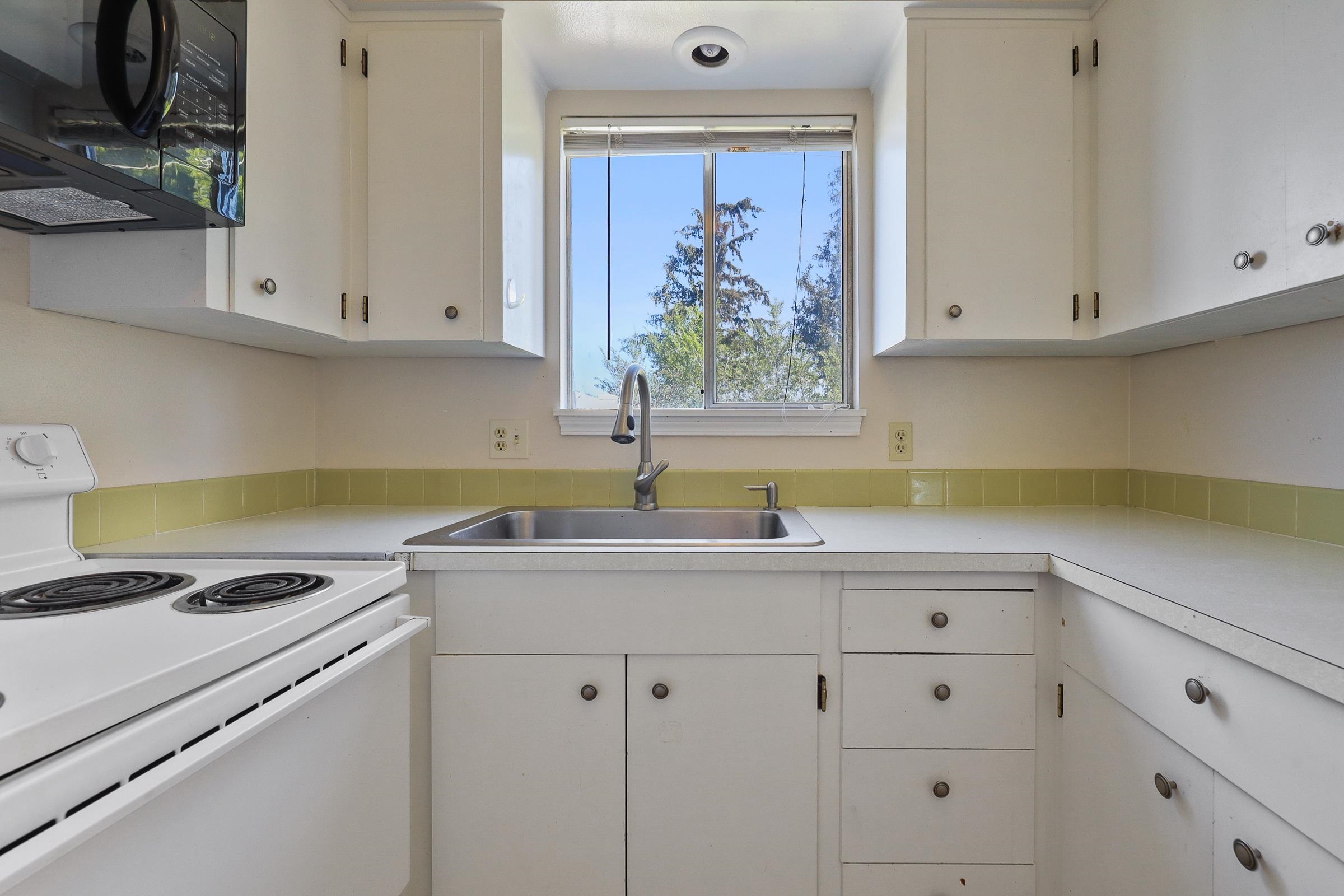 1719 N Willow Rd - Photo 12