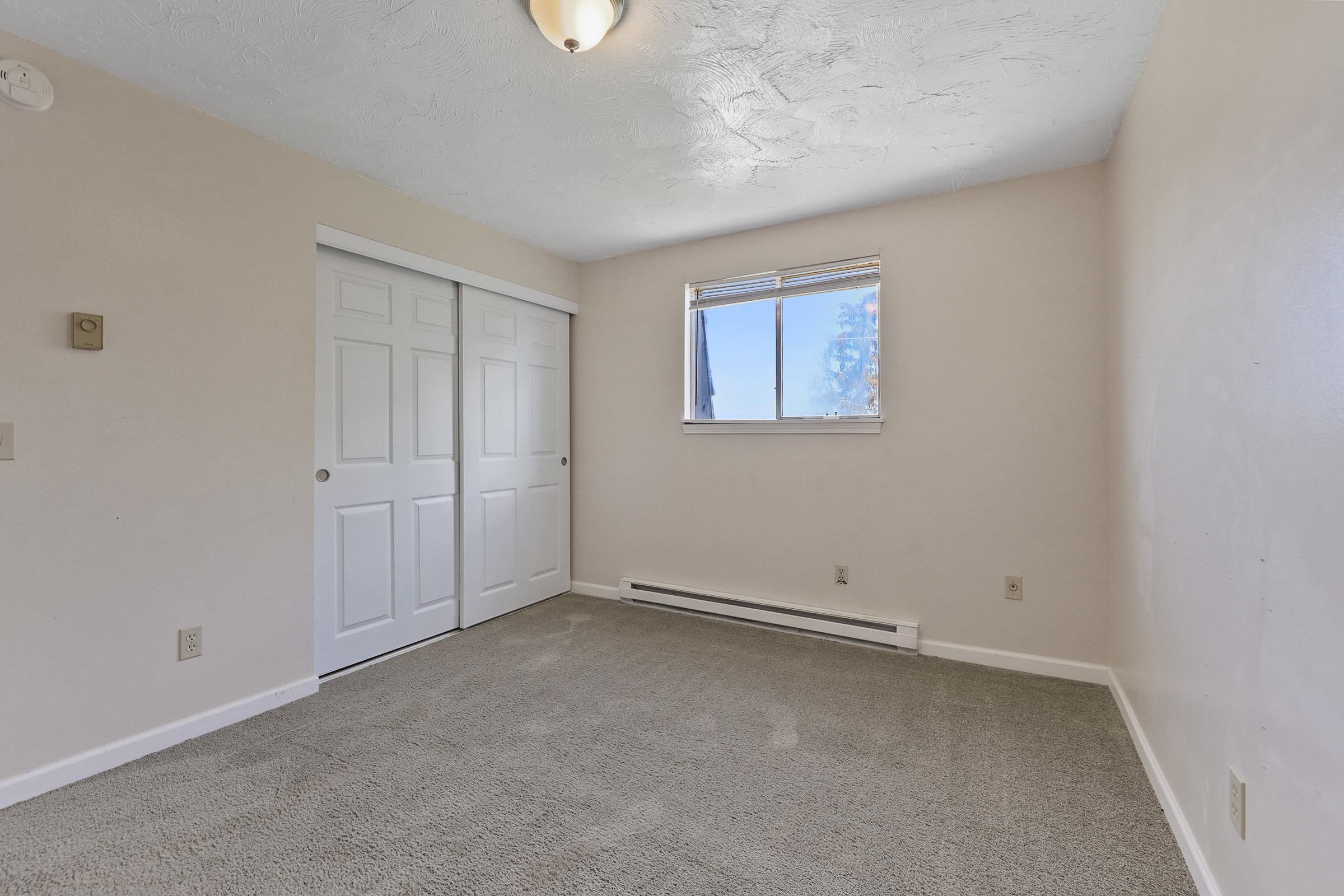 1719 N Willow Rd - Photo 14