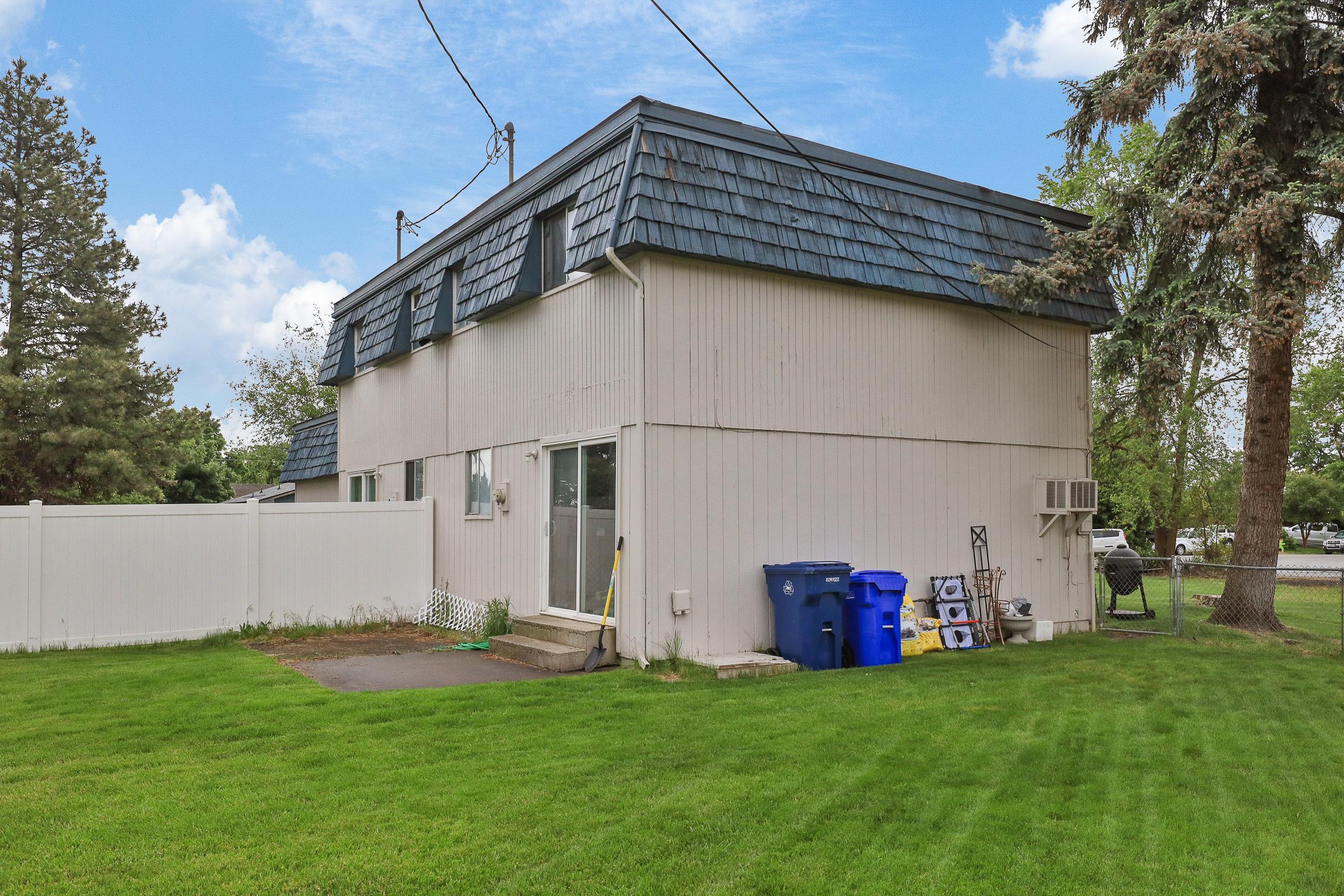 1719 N Willow Rd - Photo 24