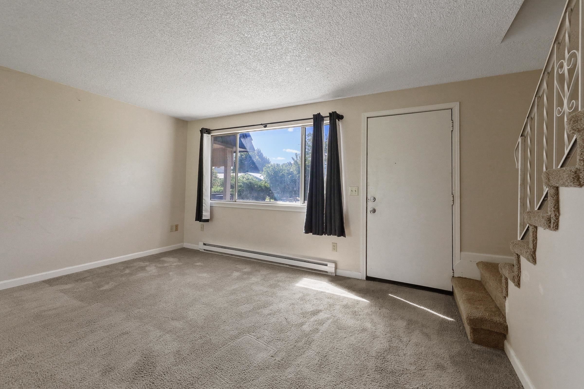 1719 N Willow Rd - Photo 7