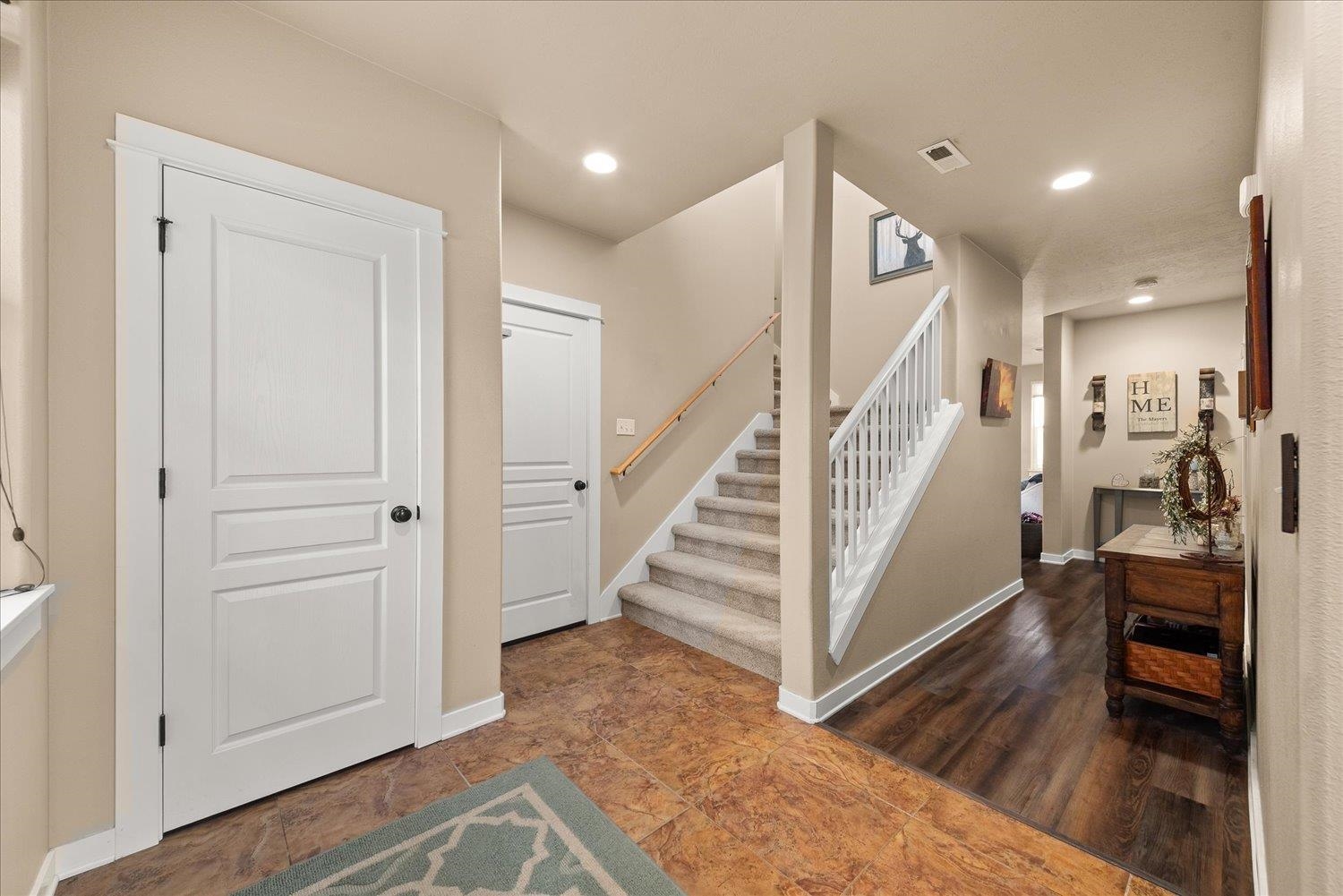 7002 E Columbia Dr - Photo 4