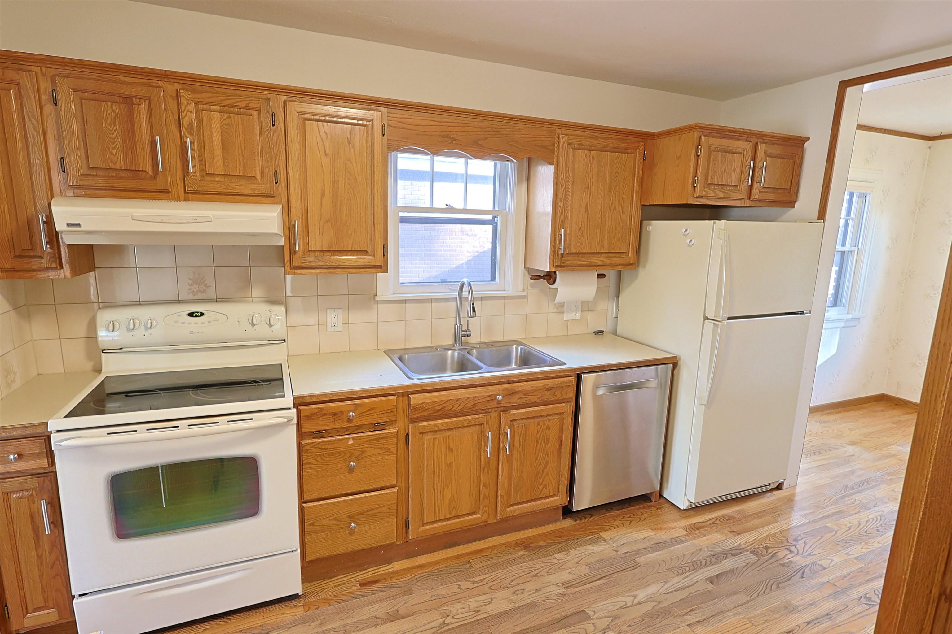 417 W 26TH Ave - Photo 12