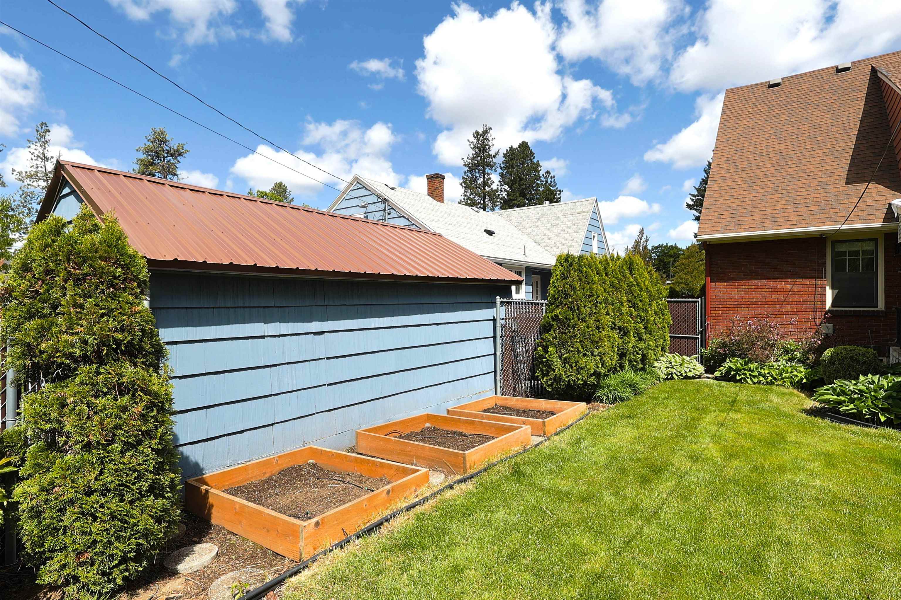 417 W 26TH Ave - Photo 17