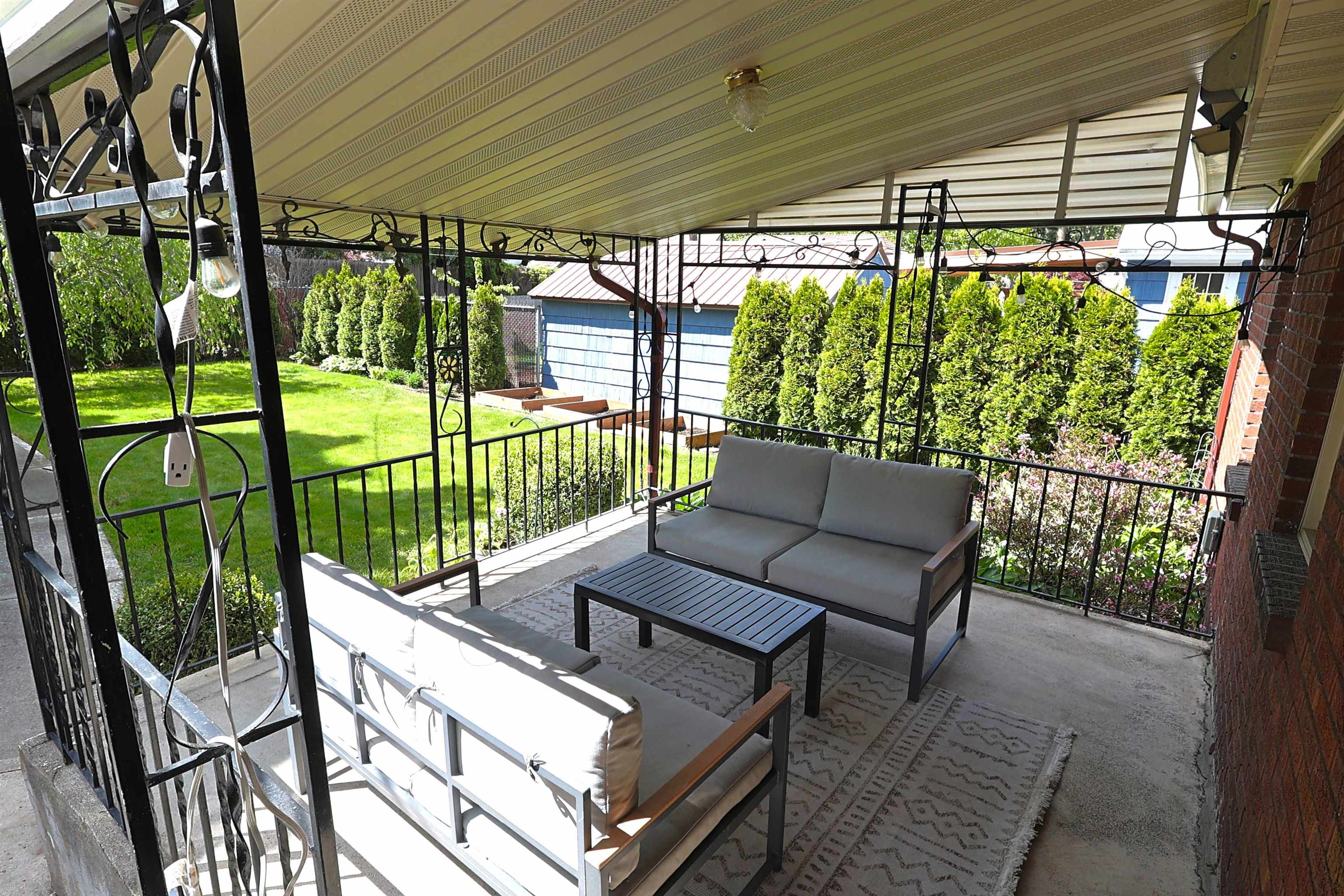 417 W 26TH Ave - Photo 18
