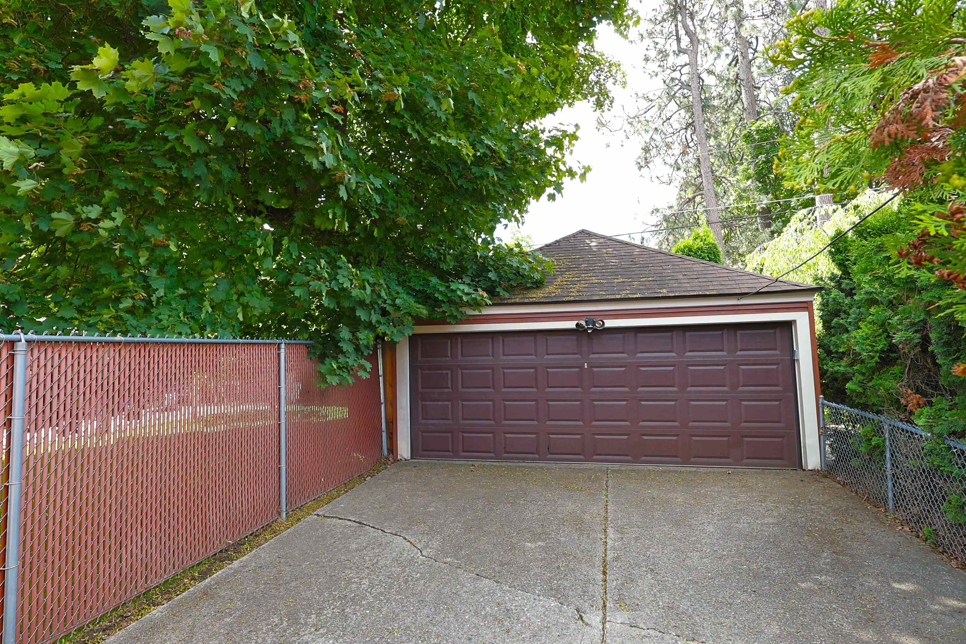 417 W 26TH Ave - Photo 19