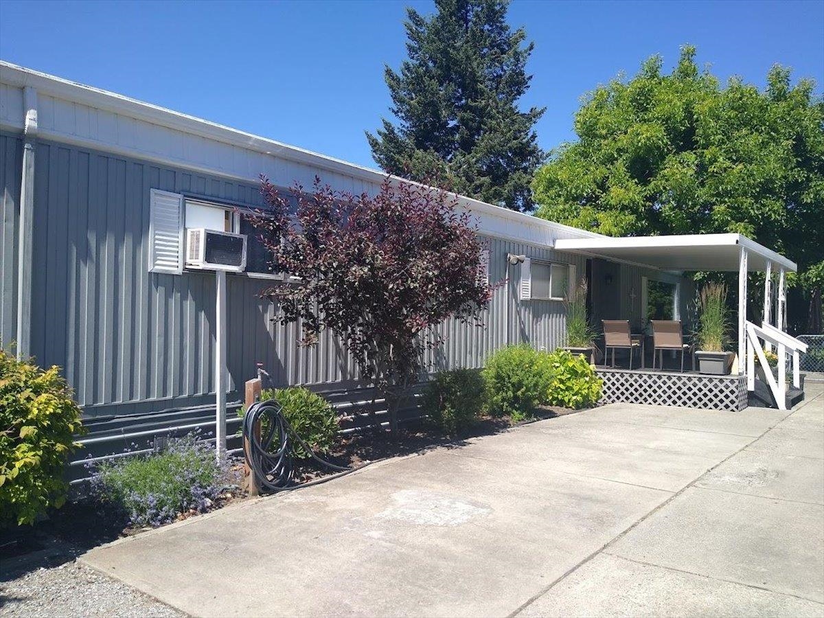 19215 E Marietta Ave - Photo 3
